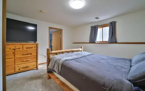 Bedroom - 18062 Skye Rd, Brainerd, MN 56401 photo 8 of 10