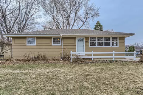 3807 56th Ave N, Brooklyn Center, MN 55429