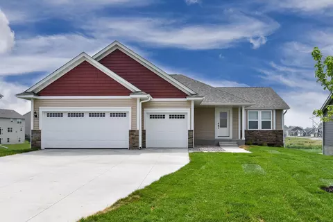18851 Fillmore St NW, Elk River, MN 55330