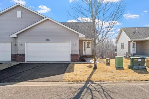 12621 Pond View Rd, Zimmerman, MN 55398