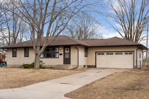 6824 Toledo Ave N, Brooklyn Center, MN 55429