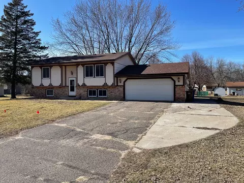7216 112th Cir N, Champlin, MN 55316