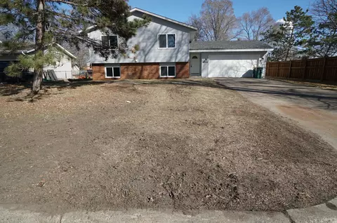 6906 Halifax Ave, Brooklyn Center, MN 55429