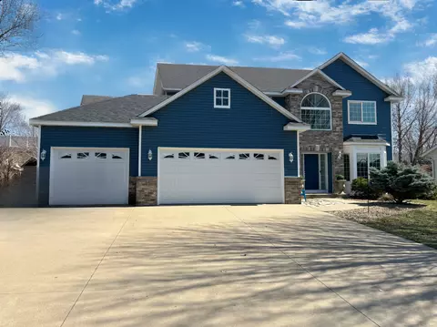 14013 Flagstone Trl, Apple Valley, MN 55124