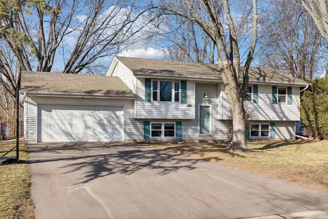4725 105th Ln NE, Circle Pines, MN 55014