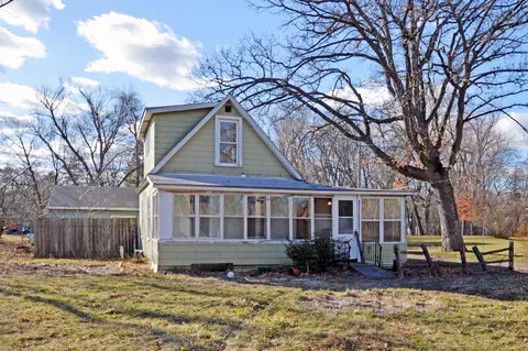 5297 Hugo Rd, White Bear Township, MN 55110