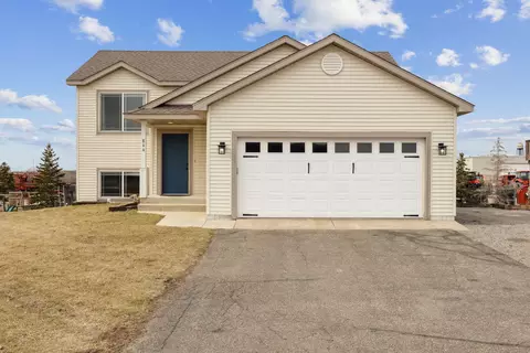 844 Poplar Dr SE, Kimball, MN 55353