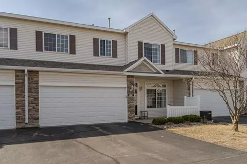 1861 Sandcherry Ct NW, Rochester, MN 55901