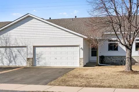 1547 Balinese St, Shakopee, MN 55379