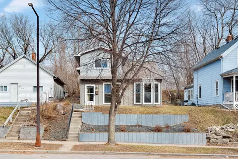 1021 Fremont Ave, Saint Paul, MN 55106