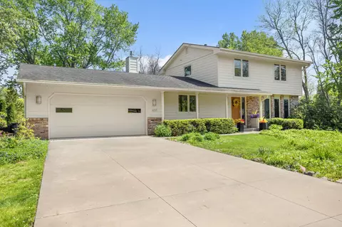 437 Birchwood Ct, Saint Paul, MN 55110