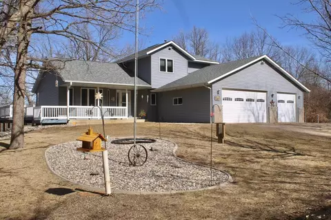 11776 Kramer Ave NW, Annandale, MN 55302