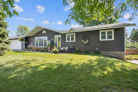 17590 Lillehei Ave, Hastings, MN 55033