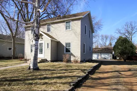 536 Franklin St SW, Hutchinson, MN 55350