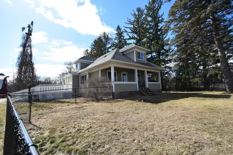 542 County Road 13 SW, Pine Island, MN 55963