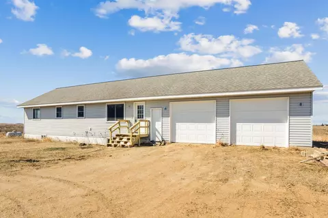 6297 Lace Ave, Penn Twp, MN 55336