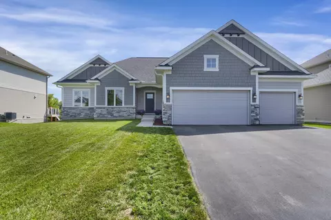 2241 Silver Leaf Trl, Cologne, MN 55322