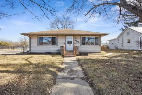 5058 Penn Ave N, Minneapolis, MN 55430