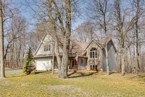 5080 351st St, North Branch, MN 55056