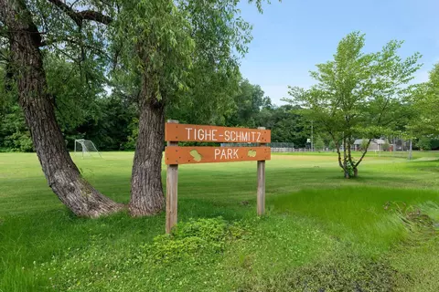 413 Warner Ave S, Willernie, MN 55090 photo 50