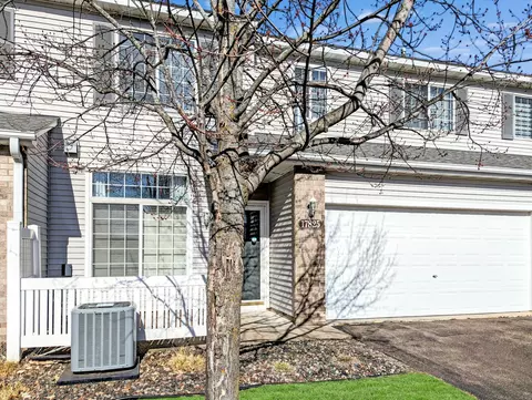 17825 96th Ave N, Maple Grove, MN 55311