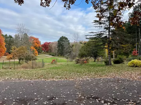 39250 Hemingway Ave, North Branch, MN 55056