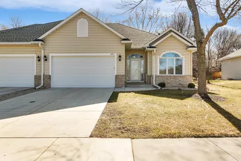4289 Priorwood St SE, Prior Lake, MN 55372