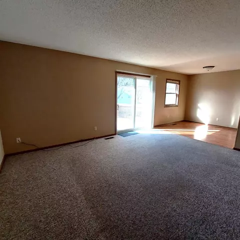 904 Olena Ave, Willmar, MN 56201 photo 3