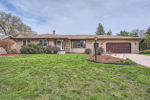7890 Boyd Ave, Inver Grove Heights, MN 55076