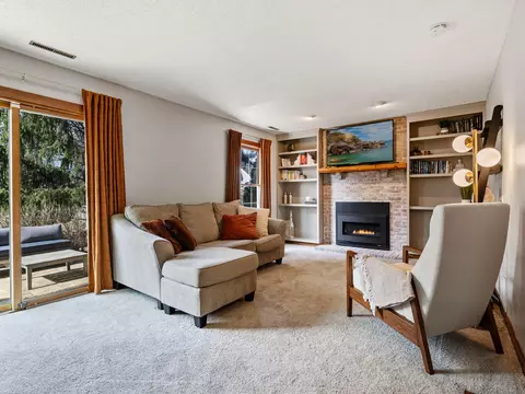 11033 Quebec Cir, Bloomington, MN 55438 photo 11