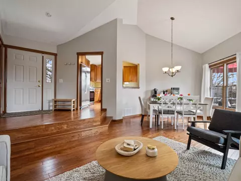 11033 Quebec Cir, Bloomington, MN 55438 photo 4