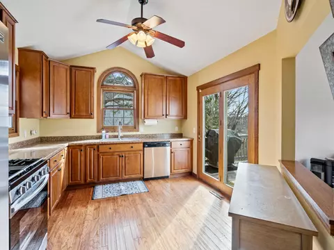 11033 Quebec Cir, Bloomington, MN 55438 photo 7