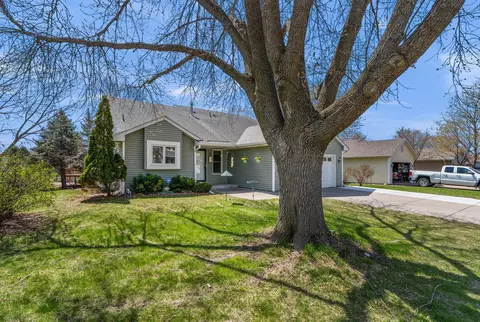 Exterior - 994 Ticonderoga Trl, Eagan, MN 55123 photo 2 of 5