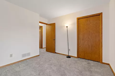 Bedroom - 994 Ticonderoga Trl, Eagan, MN 55123 photo 2 of 4