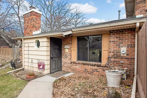 3620 Independence Ave S #63, Saint Louis Park, MN 55426