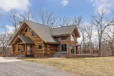 846 207th St, Osceola, WI 54009