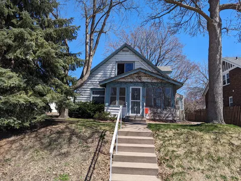 1931 Buchanan St NE, Minneapolis, MN 55418