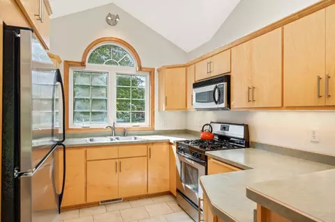 Kitchen - 15530 68th Pl N, Maple Grove, MN 55311 photo 1 of 3