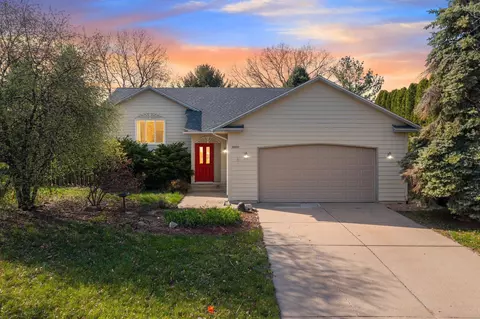 1800 Washington St, Northfield, MN 55057