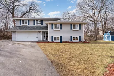 13768 Rhode Island Ave, Savage, MN 55378