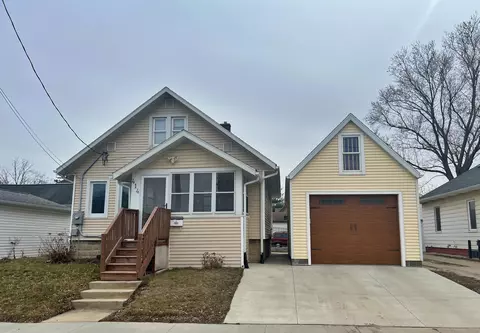 414 8th St SE, Rochester, MN 55904