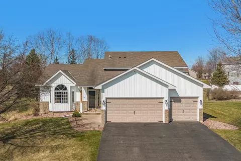 13933 Hollyhock Ln, Rogers, MN 55374