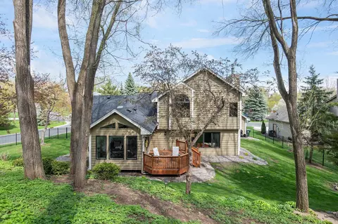 1489 Rocky Ln, Eagan, MN 55122 photo 38