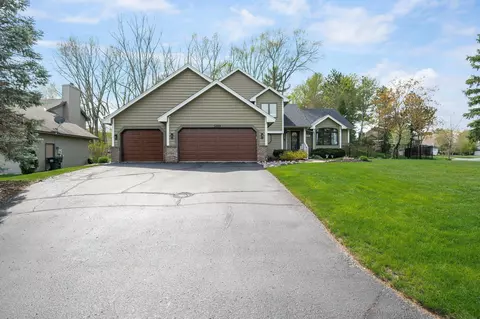 1489 Rocky Ln, Eagan, MN 55122 photo 41