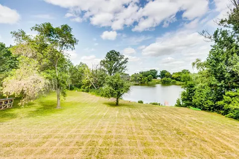 28436 Jocelyn Ave, Chisago City, MN 55013