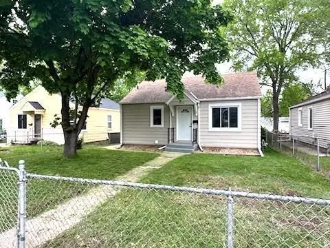 5038 6th St NE, Columbia Heights, MN 55421