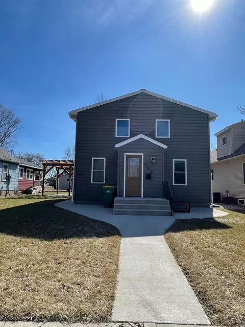 408 Stephens Ave, Ortonville, MN 56278