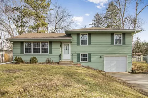 3416 Mcknight Rd N, White Bear Lake, MN 55110