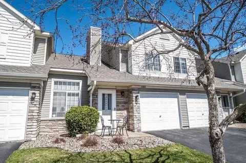 15065 Dunwood Trl #54, Apple Valley, MN 55124
