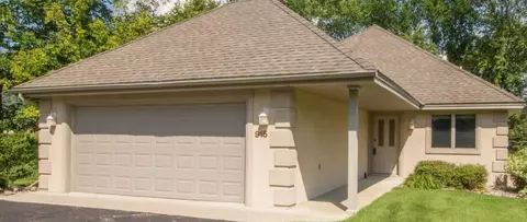 915 E Lake Geneva Rd NE, Alexandria, MN 56308
